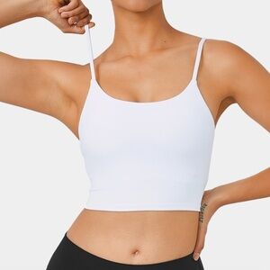 NEVER WORN • White • S • HALARA Basic Padded Workout Cropped Tank Top